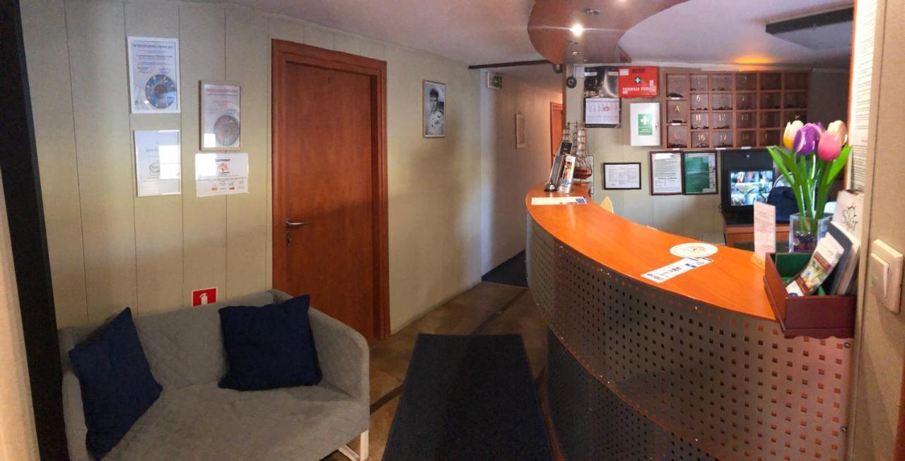 Hostel Boat-hostel Marta *